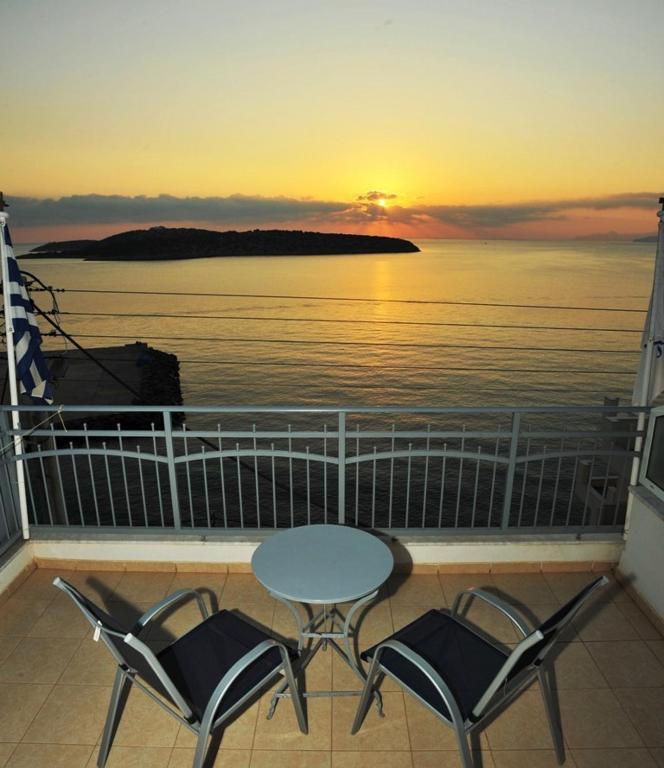 Pergola Hotel Agios Nikolaos Exteriör bild